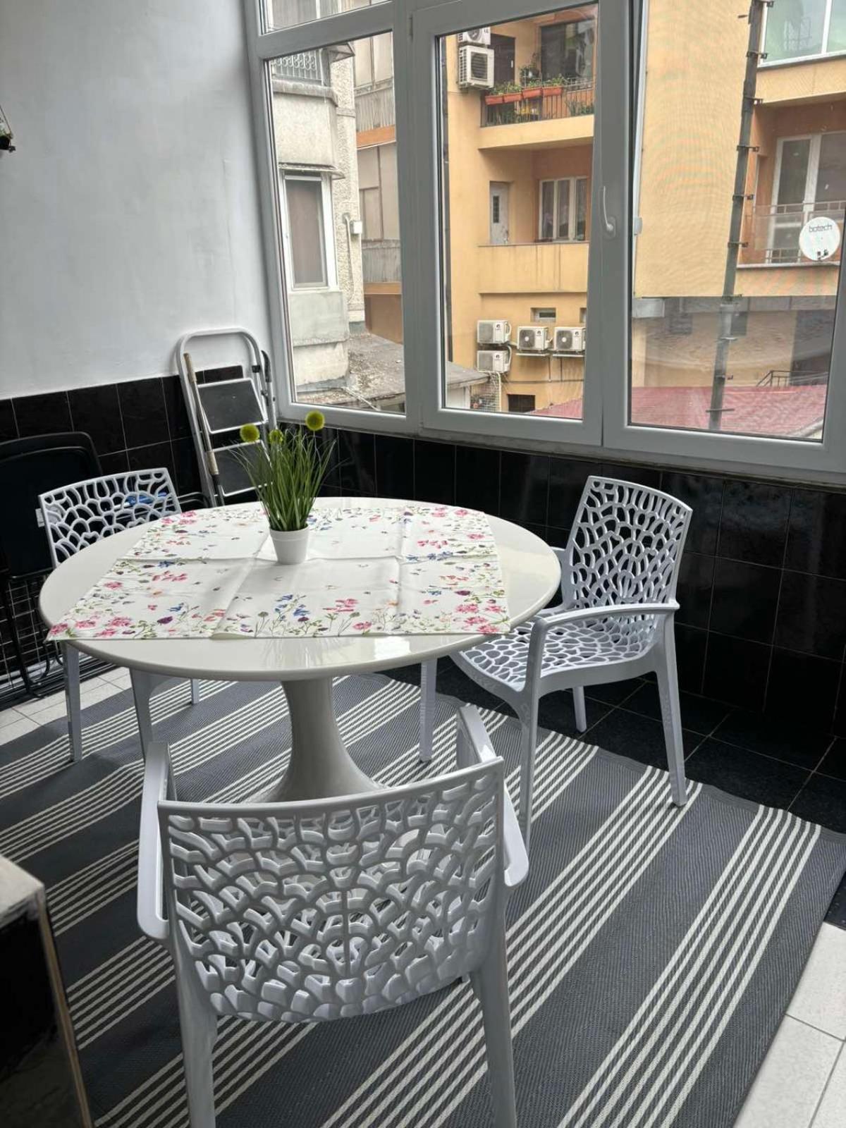 Black Sea Top Centre Apartments Warna Zewnętrze zdjęcie